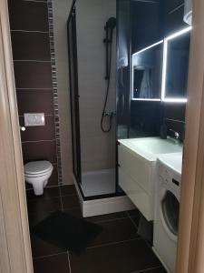 Phòng tắm tại New modern apartment