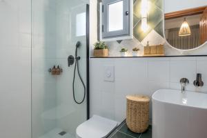 Fotografie z fotogalerie ubytování Beachfront Villa Alexandra v destinaci Skála Kefalonia + 92 fotografií