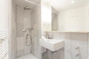 Koupelna v ubytování Aspasios City Oasis Apartments