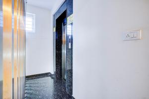 班加罗尔FabHotel GRK Comforts - Jayanagar的相册照片