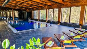 Bazén v ubytování Resort Drevenice Terchova nebo v jeho okolí