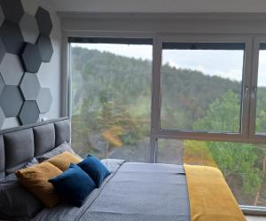 Lova arba lovos apgyvendinimo įstaigoje Divchy dream studio