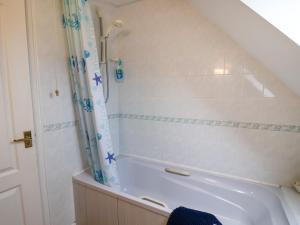 Koupelna v ubytování Penny Corner + 13 fotografií