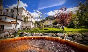 Aed väljaspool majutusasutust B&B Villa Stelvio