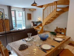 Køkken eller tekøkken på Apartment Conseil 1 by Interhome + 17 billeder