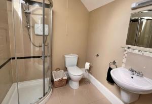 Vannituba majutusasutuses Spacious 4 BR, Perfect Location