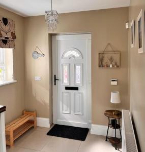 Foto sihtkohas Buncrana asuva majutusasutuse Spacious 4 BR, Perfect Location galeriist