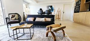 Χώρος καθιστικού στο Villa TOIT&MOi +2 φωτογραφίες