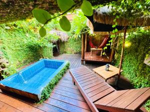 Bazén v ubytování Kenting Afei Surf Hostel Nanwan nebo v jeho okolí