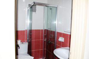 Koupelna v ubytování Dilhan Hotel