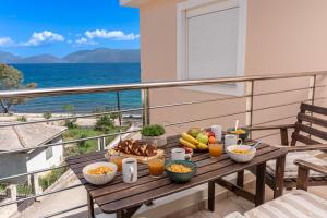 Gallery image of Arya Seaside Apartment in Karavomylos