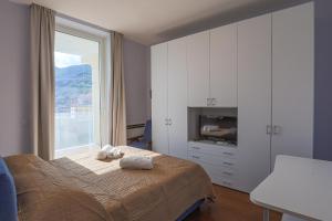 Postel nebo postele na pokoji v ubytování Amami al Crescent