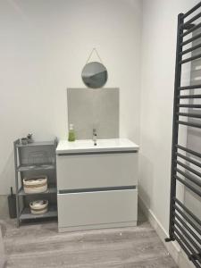 Φωτογραφία από το άλμπουμ του Trearddur Bay ground floor apartment σε Trearddur +8 φωτογραφίες