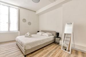 Posteľ alebo postele v izbe v ubytovaní Ò Grand Carnot/Hyper centre/Proche Gare