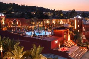 Bazén v ubytování Venezia Resort Hotel & Spa nebo v jeho okolí