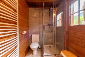 Ένα μπάνιο στο Chalet mitoyen 4 personnes +18 φωτογραφίες