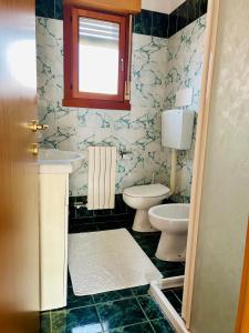 Ένα μπάνιο στο Seafront Chill Escape