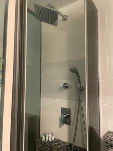 Et badeværelse på Hôtel Anna Livia + 63 billeder