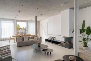 Khu vực ghế ngồi tại Wilmina Apartments & Lofts