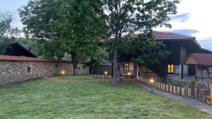 Imagen de la galería de Къща за гости Роза, en Elena