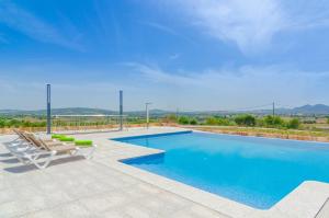 Der Swimmingpool an oder in der Nähe von Sa Montanyeta