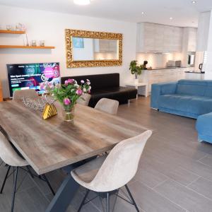 Η κουζίνα ή μικρή κουζίνα στο The Golf apartments