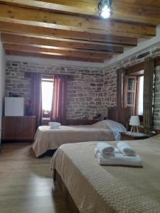 Postel nebo postele na pokoji v ubytování Guest House Ani + 37 fotografií