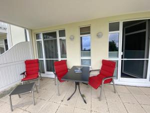 Fotografie z fotogalerie ubytování Haus Rügenscher Bodden Whg 02 mit Meerblick v destinaci Göhren