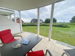 Fotografie z fotogalerie ubytování Haus Rügenscher Bodden Whg 02 mit Meerblick v destinaci Göhren