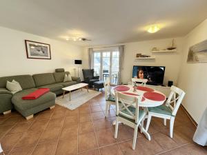 Fotografie z fotogalerie ubytování Ferienwohnung Sonnenstrand Whg 12 v destinaci Thiessow