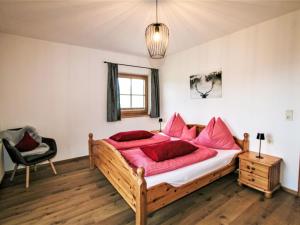 Postel nebo postele na pokoji v ubytování Apartment Christine by Interhome