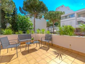 Balkón alebo terasa v ubytovaní Apartment Antinéa-4 by Interhome