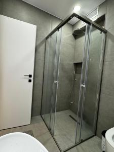 Koupelna v ubytování Prive Luxury Apartments + 50 fotografií
