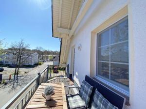 Galeriebild der Unterkunft Villa Mara Wohnung 09 mit Balkon in Baabe + 27 Fotos