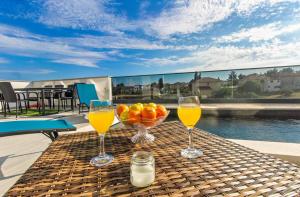 Drinks på L&A Luxury Villa