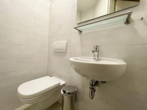 Fotografie z fotogalerie ubytování Seepark Sellin - Haus Südperd Ferienwohnung 721 Südostbalkon v destinaci Ostseebad Sellin