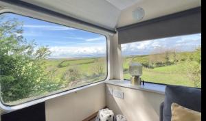 Gallery image of The Secret Bus Project, Bantham in Bigbury on Sea