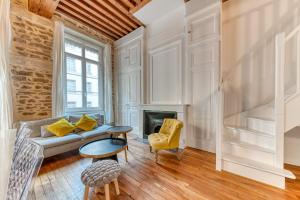 Χώρος καθιστικού στο GuestReady - A classy stay in the heart of Lyon