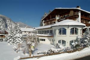 Wellness & Sporthotel Alpenhof om vinteren