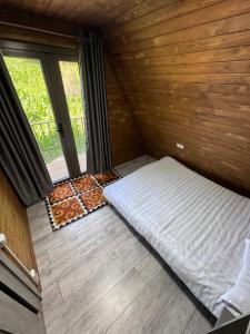 Vuode tai vuoteita majoituspaikassa Super View-2 Bedroom Chalet Karakol