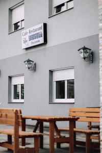 Galeriebild der Unterkunft Eurogrill Attnang in Attnang-Puchheim