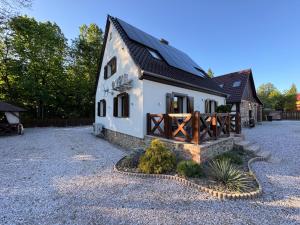 Budynek, w którym mieści się apartament