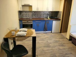 Η κουζίνα ή μικρή κουζίνα στο Apartament Lipnicki 2
