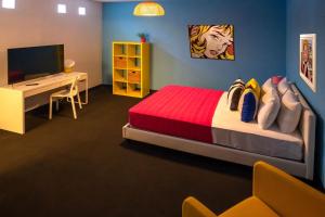 TV a/nebo společenská místnost v ubytování The Fox Hotel