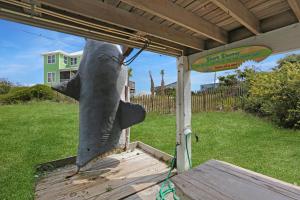 Sharkey's by Pristine Properties Vacation Rentals室外花園