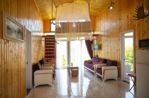 Posezení v ubytování Alis House 3