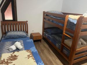 Postel nebo postele na pokoji v ubytování Apartmani "Matija"