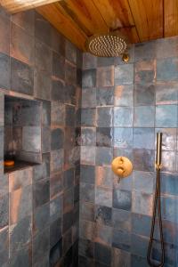 Et badeværelse på Monte Paxôra