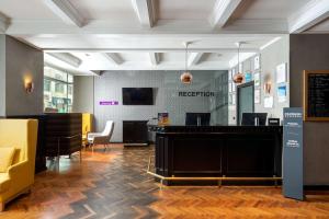 Lobby alebo recepcia v ubytovaní Park Inn by Radisson Bucharest Hotel & Residence