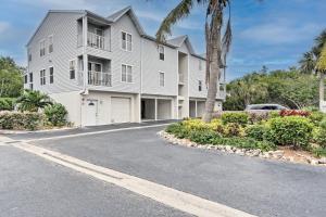 Tòa nhà nơi căn hộ tọa lạc